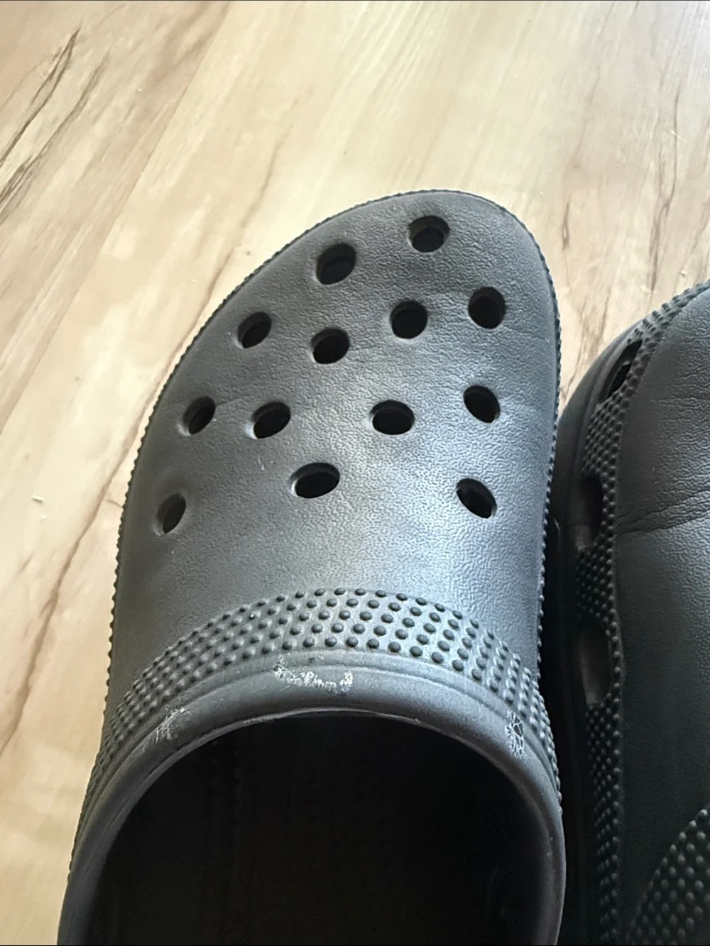Crocs Black Slip-On platform Clogs - Picture 4 of 4